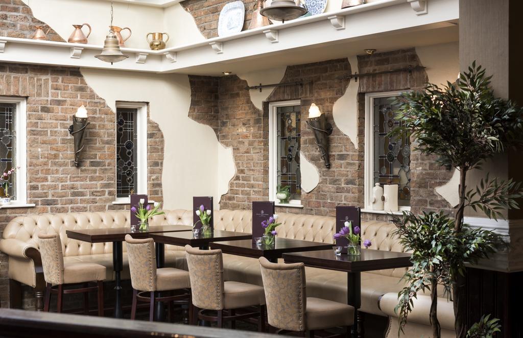 Four Seasons Hotel & Leisure Club Monaghan Exterior foto